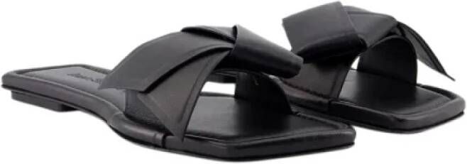 Acne Studios Pre-owned Leather sandals Black Dames