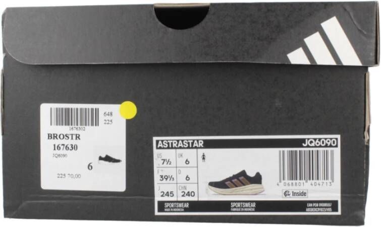 Adidas Astrastar Sneakers