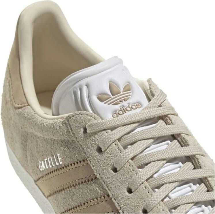 Adidas Beige Suède Sneakers Elegant Stijl