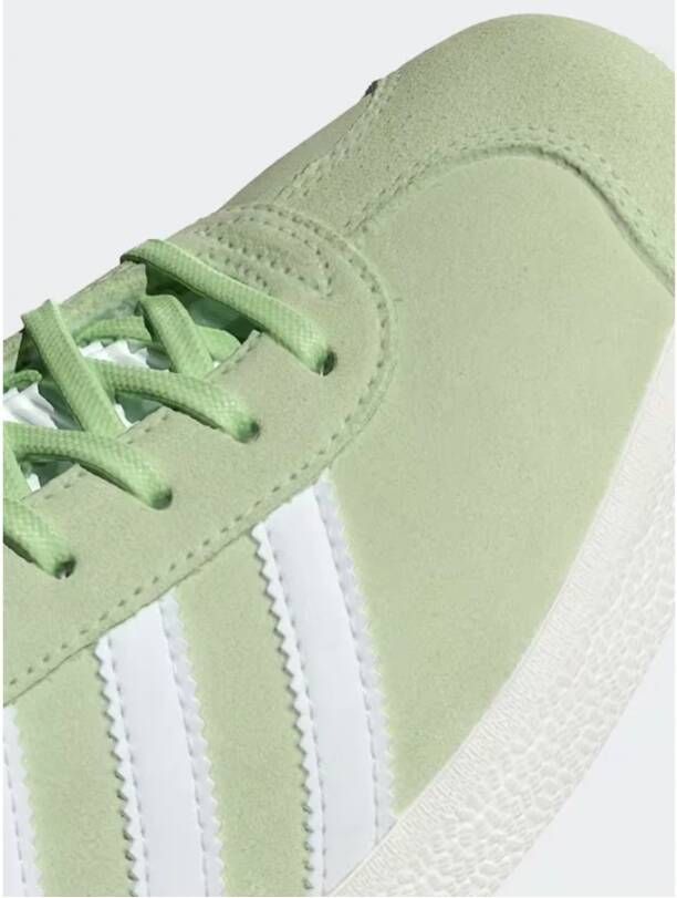 Adidas Gazzelle Sneakers in Semi Green Spark Green Heren