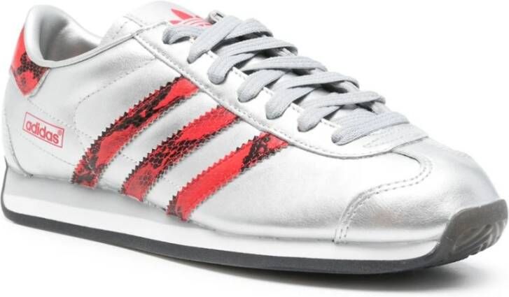 Adidas Grijze Leren Sneakers met Snakeskin Detail