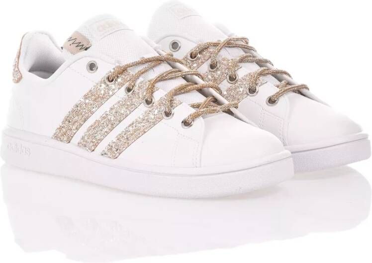 Adidas Handgemaakte witte champagne sneakers Multicolor Dames