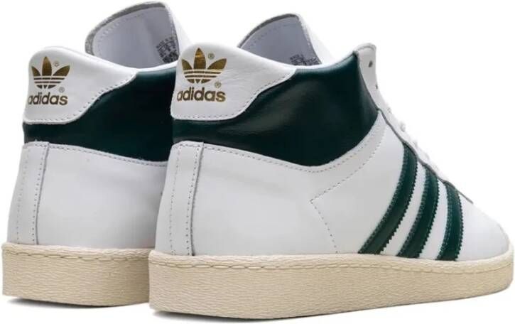 Adidas Hoge Sneakers voor Actieve Levensstijl