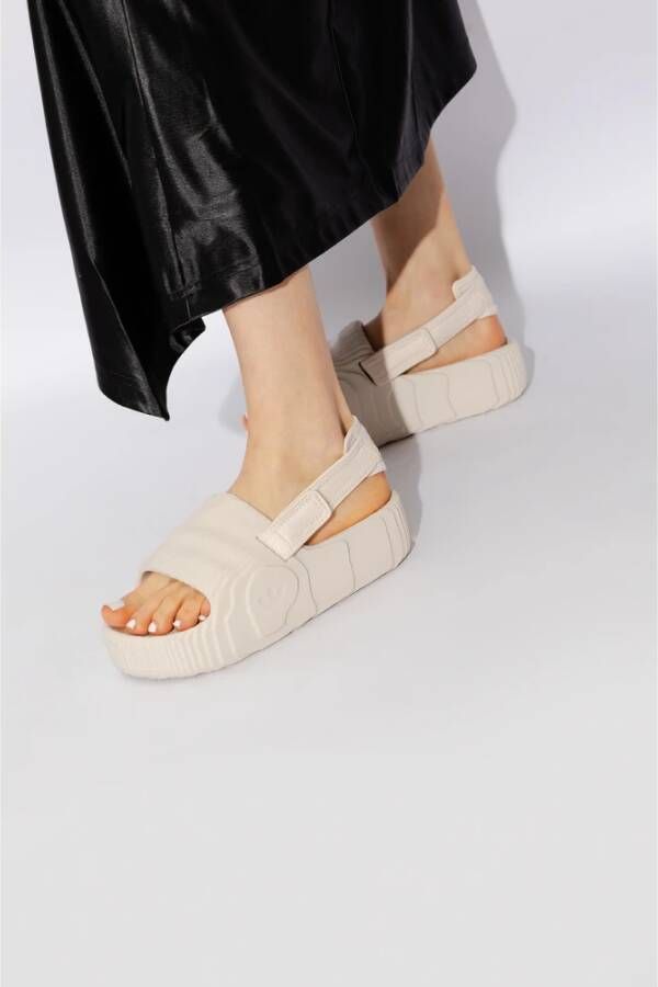 adidas Originals Adilette 22 XLG platform sandalen Beige Dames