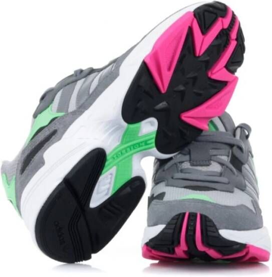 Adidas Yung-96 J Lage Sneakers Grijs Dames