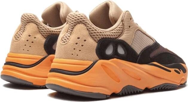 Adidas Premium Dames Boost 700 V1 Enf Sneakers Oranje Dames