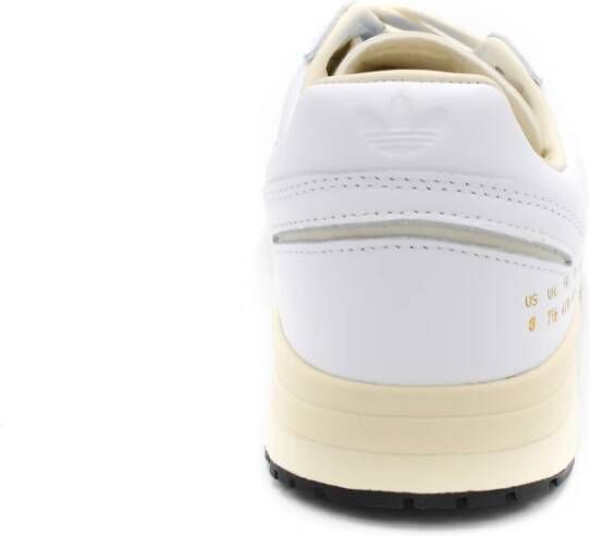Adidas Stijlvolle en Comfortabele Witte Sneakers Wit Heren