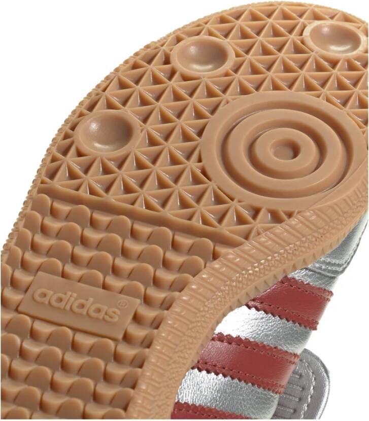 Adidas Zilveren Sneakers met 3-Stripes Logo