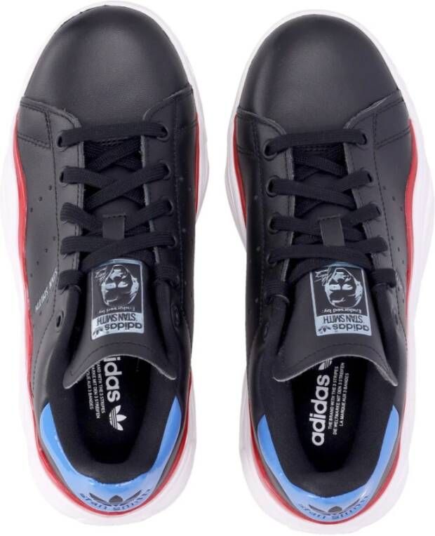 Adidas Zwarte Lage Schoen met Glanzende Versterking Black Dames