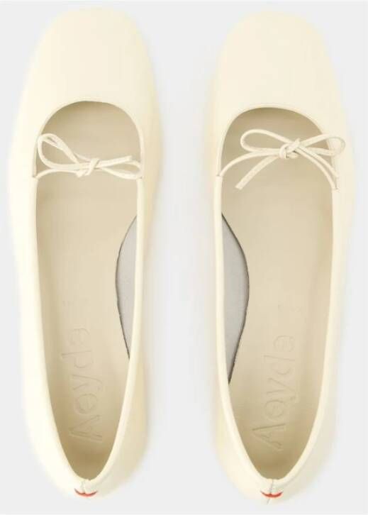 aeyde Beige-Creamy Patent Leren Ballerina Beige Dames