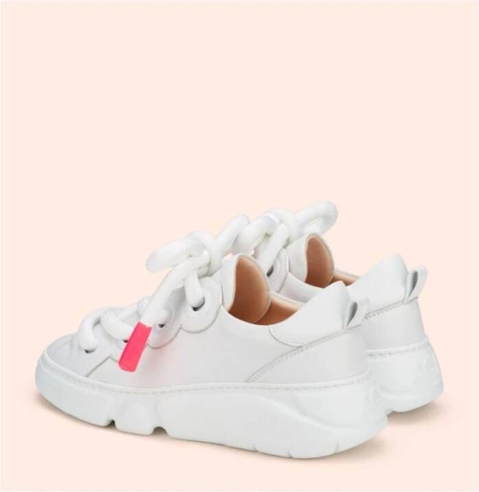 AGL Sneakers White Dames