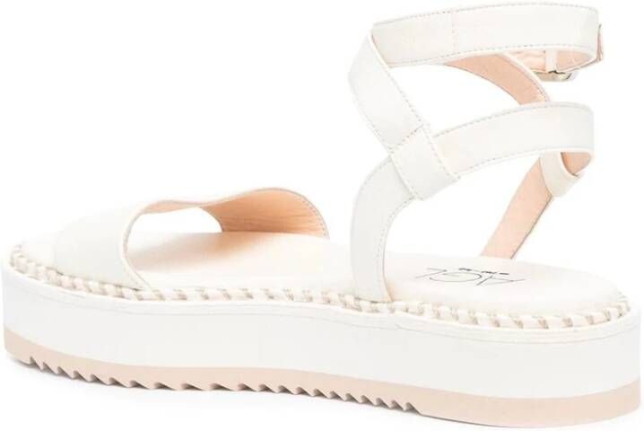 AGL Witte Casual Open Platte Sandalen White Dames