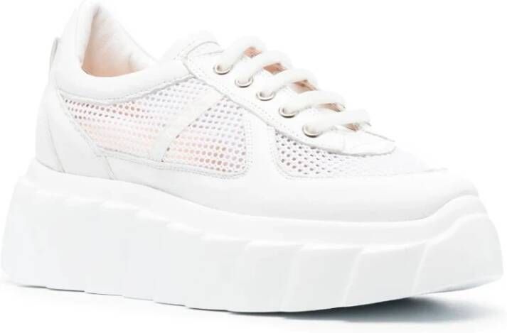 AGL Witte Mesh Sleehak Sneakers White Dames