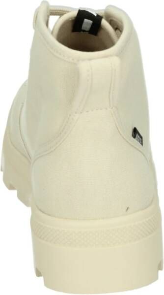 Aigle Beige Sportieve Midden Schoenen met Rubberen Zool