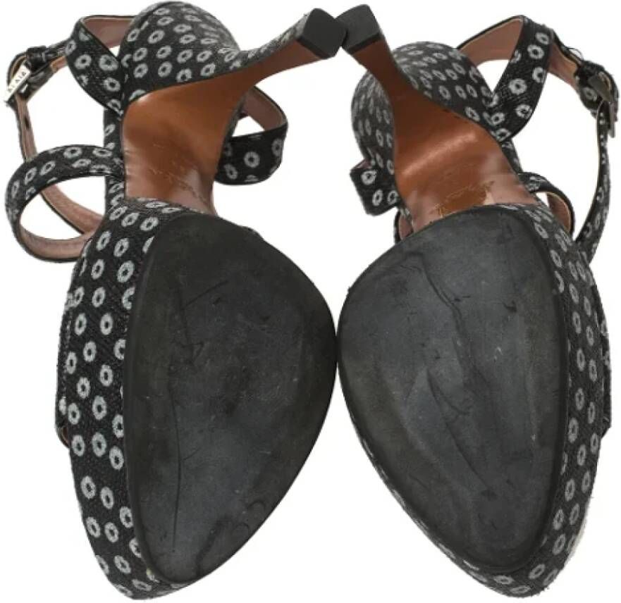 Alaïa Pre-owned Canvas sandals Black Dames