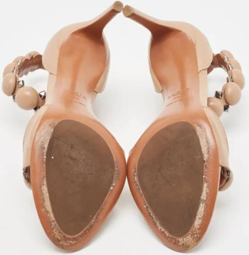 Alaïa Pre-owned Leather sandals Beige Dames