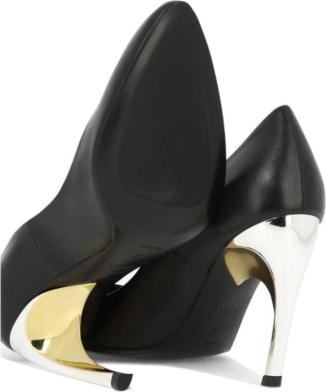 alexander mcqueen Armadillo Leren Pumps Black Dames