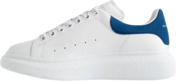Alexander McQueen Blauwe Oversized Sneakers Minimalistische Elegantie