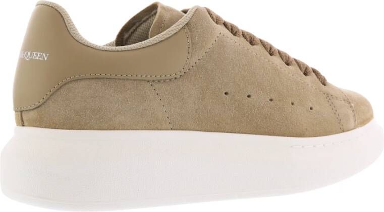 alexander mcqueen Dames Oversized Sneaker Suede Beige Dames