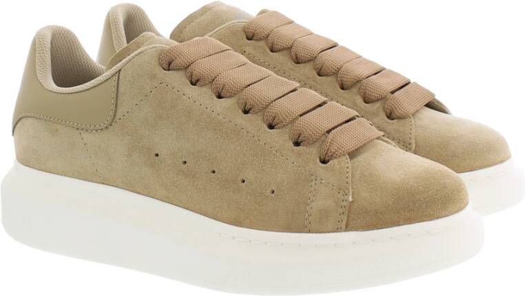 alexander mcqueen Dames Oversized Sneaker Suede Beige Dames