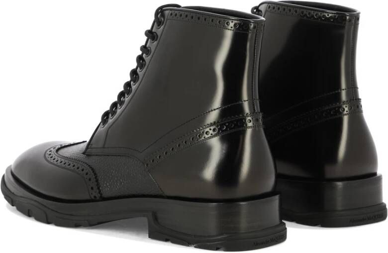 alexander mcqueen Gestructureerde veterschoenen Black Heren