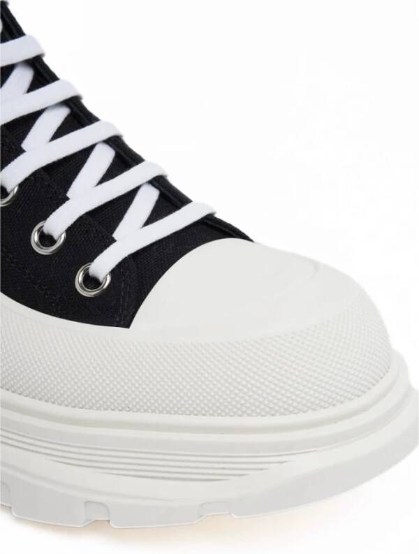 Alexander McQueen High-Top Tread Slick Sneakers Zwart Wit