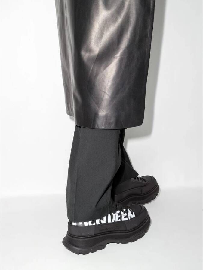 alexander mcqueen Zwarte Veterschoenen met Oversized Rubberen Zool Zwart Heren