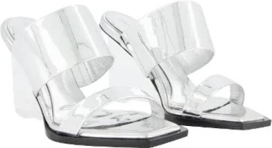 alexander mcqueen Metallic Leren Hoge Hak Sandalen Grijs Dames