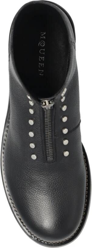 Alexander McQueen Leren enkellaarsjes met studs