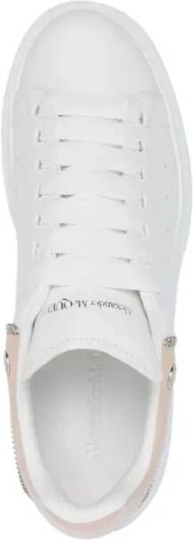 Alexander McQueen Leren sneakers met geperforeerd detail
