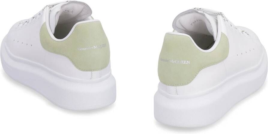 Alexander McQueen Leren Sneakers met Suède Hielinzet