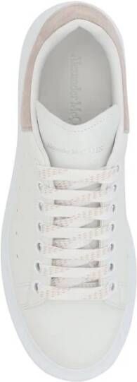 Alexander McQueen Leren Vetersneakers met Plateauzool