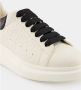 Alexander McQueen Off-White Zwart Oversized Sneaker - Thumbnail 2