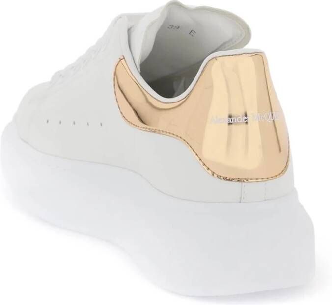 alexander mcqueen Oversized Sneakers met Gelamineerde Hiel White Dames