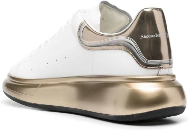 alexander mcqueen Oversized Sneakers met Geperforeerd Detail White Heren