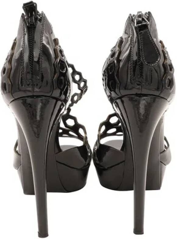 Alexander McQueen Pre-owned Leather heels Black Dames