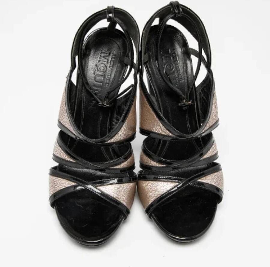 Alexander McQueen Pre-owned Leather sandals Black Dames