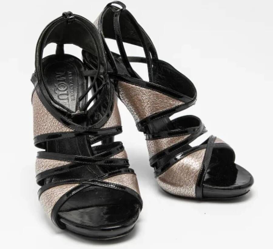 Alexander McQueen Pre-owned Leather sandals Black Dames