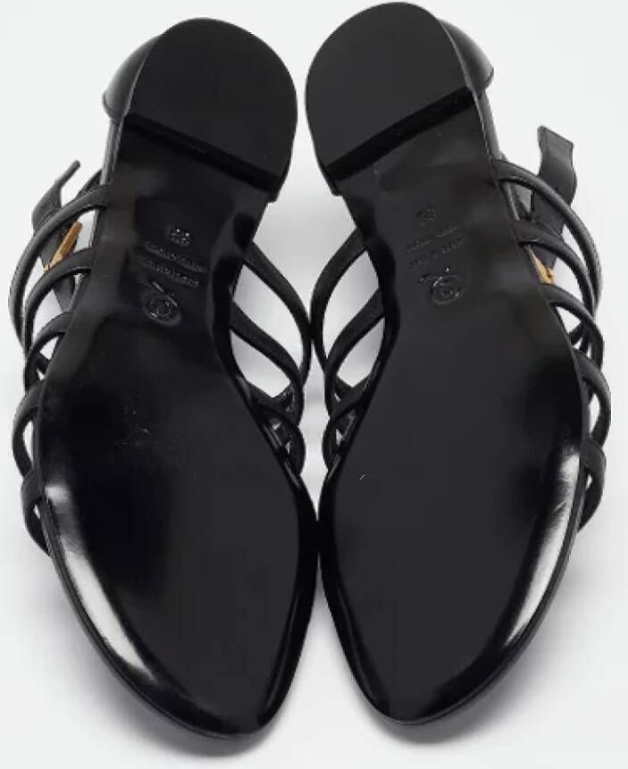 Alexander McQueen Pre-owned Leather sandals Black Dames