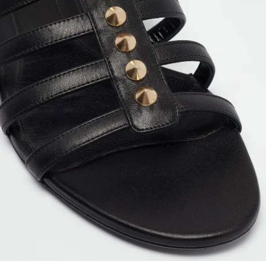 Alexander McQueen Pre-owned Leather sandals Black Dames