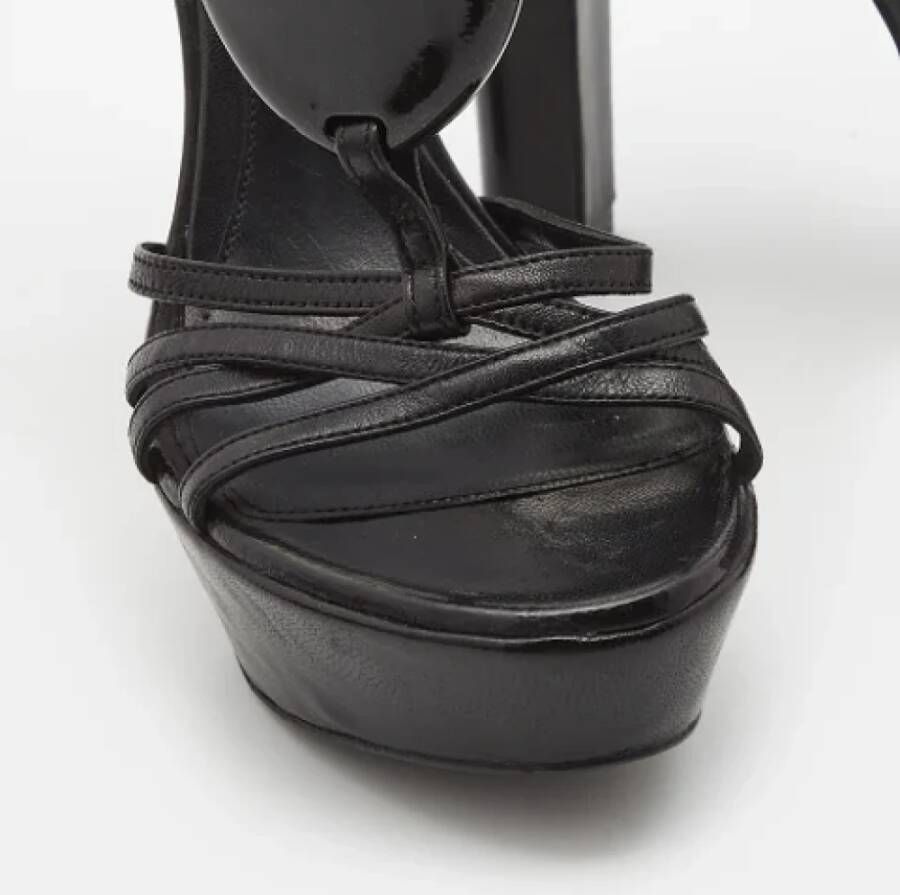 Alexander McQueen Pre-owned Leather sandals Black Dames