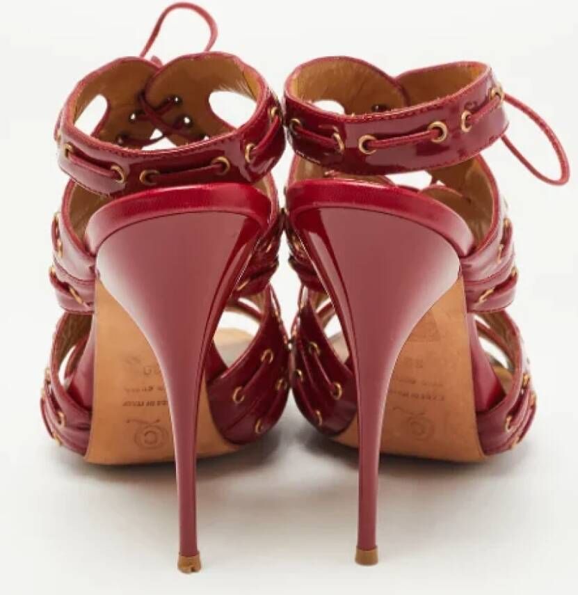 Alexander McQueen Pre-owned Leather sandals Red Dames