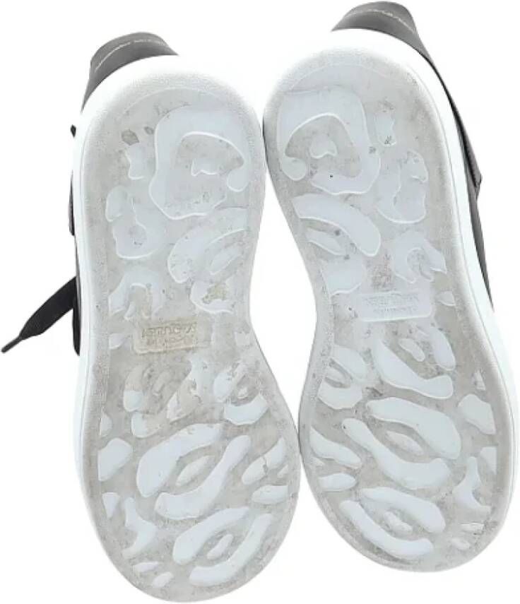 Alexander McQueen Pre-owned Leather sneakers Black Dames