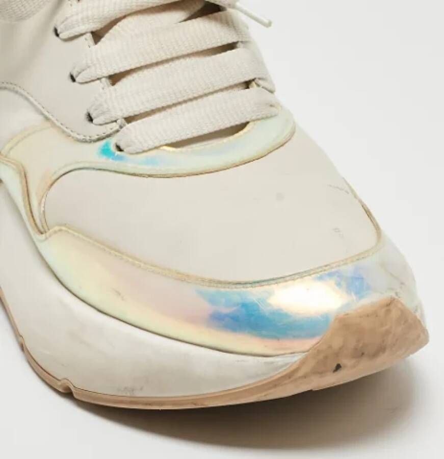 Alexander McQueen Pre-owned Leather sneakers White Dames