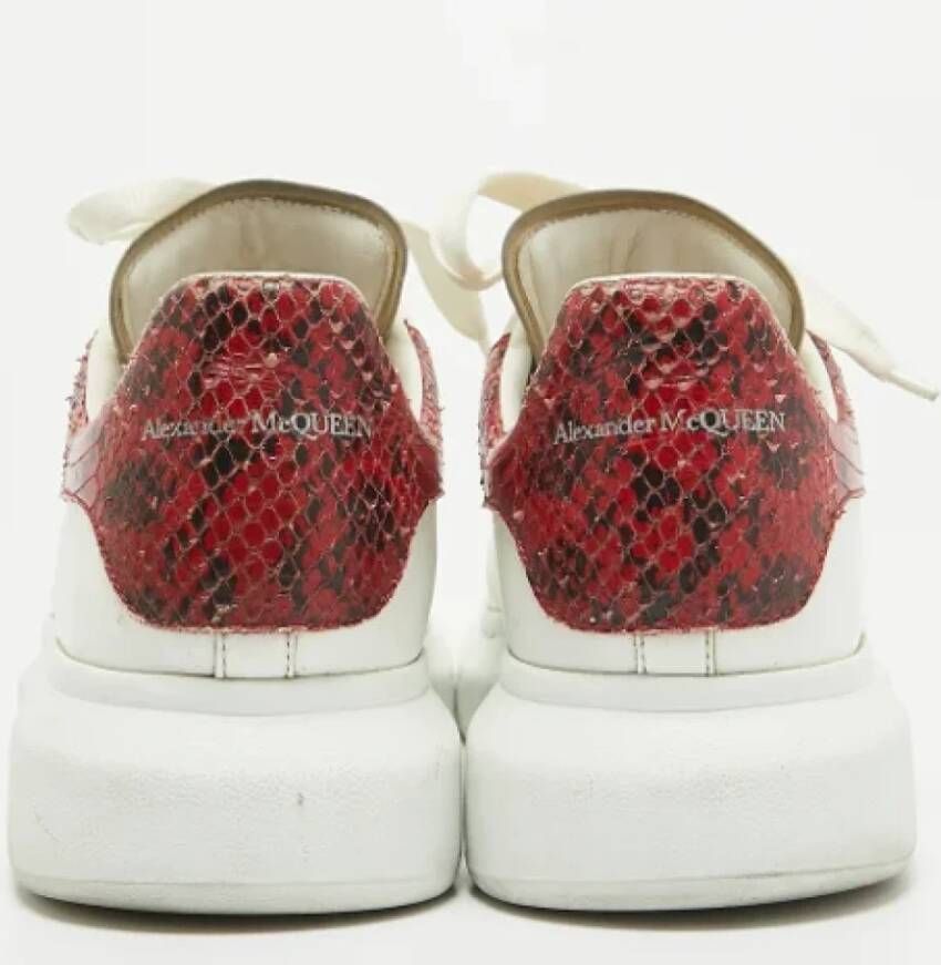 Alexander McQueen Pre-owned Leather sneakers White Heren
