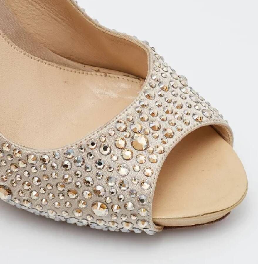 Alexander McQueen Pre-owned Satin heels Beige Dames