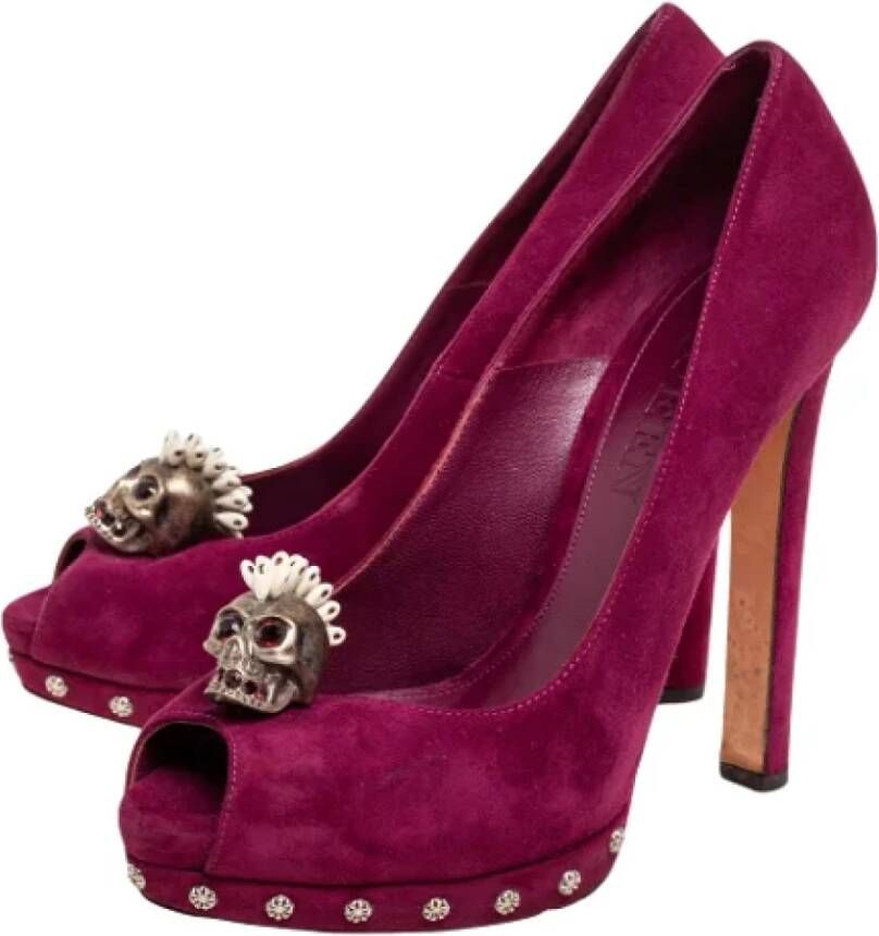 Alexander McQueen Pre-owned Suede heels Purple Dames