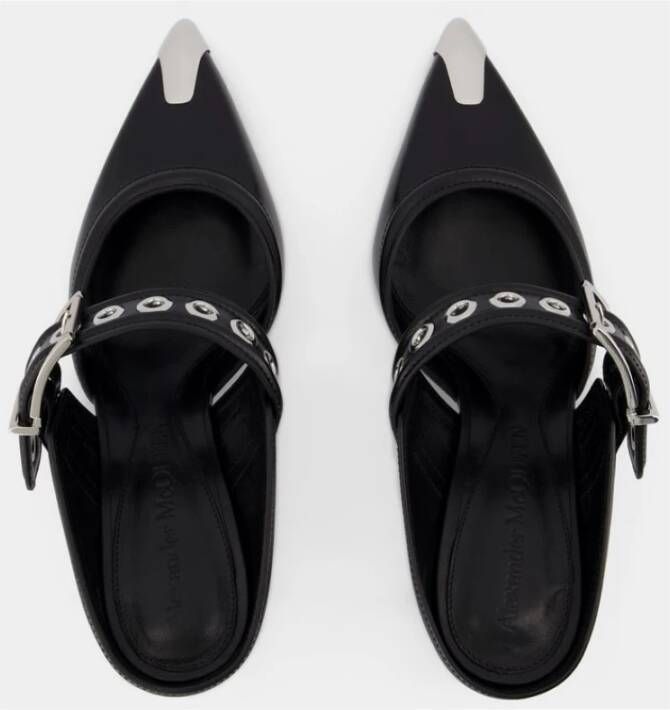 Alexander McQueen Romantische Sandalen met Rand Zwart Zilver Leer