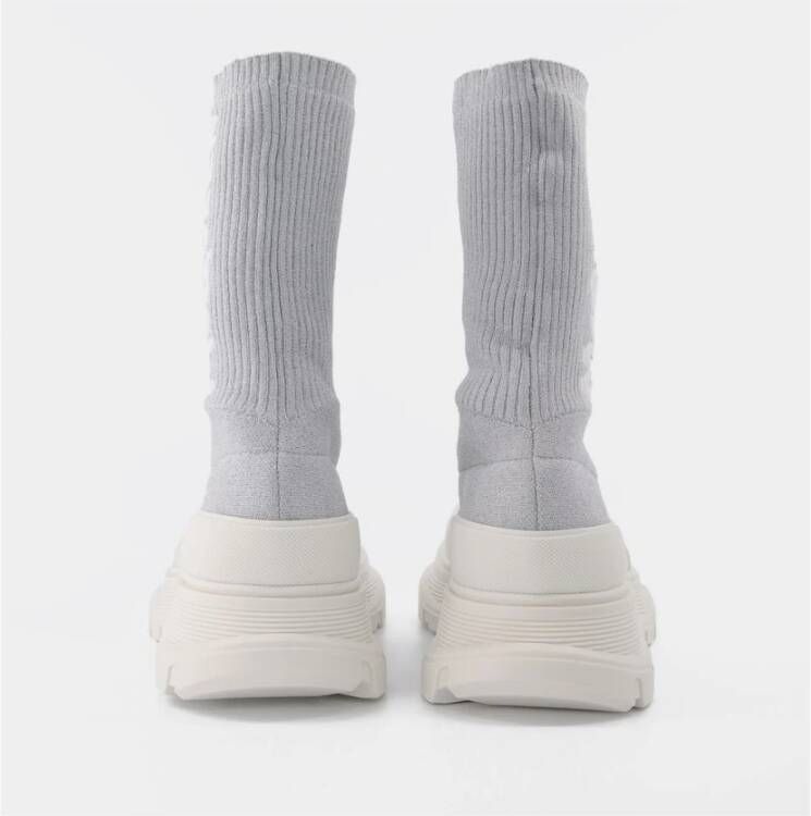 alexander mcqueen Zilveren en Witte Tread Slick Sneakers Meerkleurig Dames