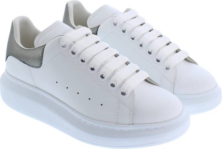 alexander mcqueen Leren sneakers met filigraan details Wit Dames